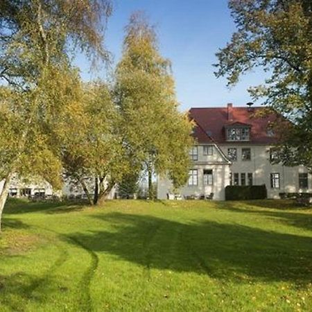 Gut Vorbeck Bed & Breakfast Gneven Exterior photo